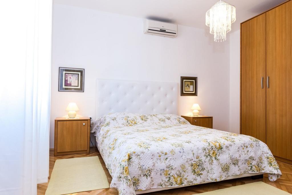 Apartment Cvita *